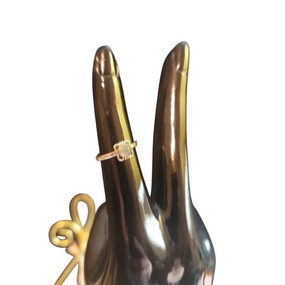 925 Sterling Silver Moonstone Ring - Picture 2 of 3